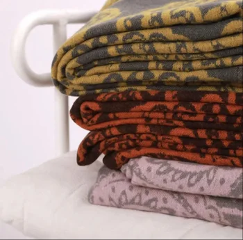 100% de lã de Jacquard Cobertor Manta do Sofá Jogar Decoração da Casa Macio Quente Tampa de Cama Escritório do Hotel Nap Cobertor Acessórios para o Lar