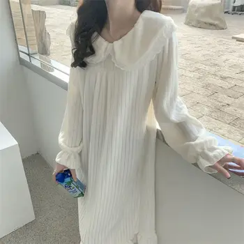 O coreano INS Boneca Pescoço Coral de Pelúcia Menina de Pijama de Inverno de Fadas comprimento Médio de Pijama Vestido de Flanela Quente de Casa Vestido